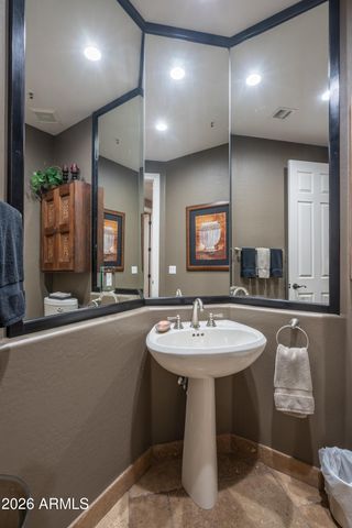 6206 E DUSTY COYOTE Circle, Scottsdale, AZ 85266