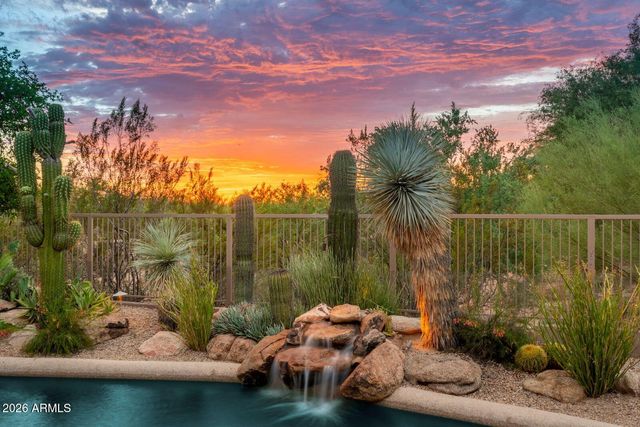 6206 E DUSTY COYOTE Circle, Scottsdale, AZ 85266
