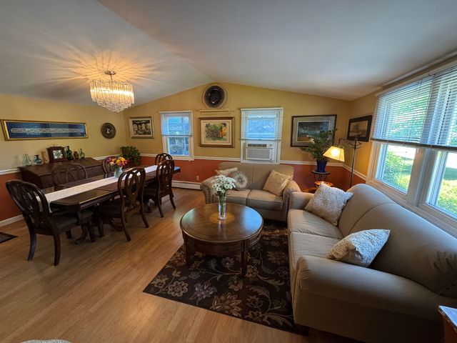 61 Dale Drive, Keene, NH 03431