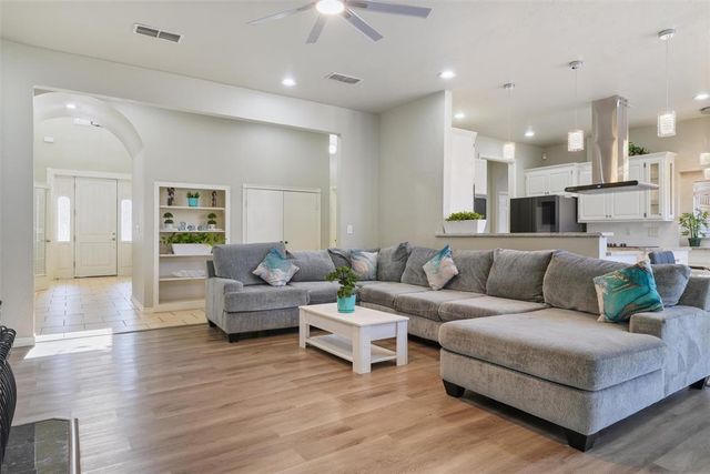 4505 Blackberry Run, Oklahoma City, OK 73112