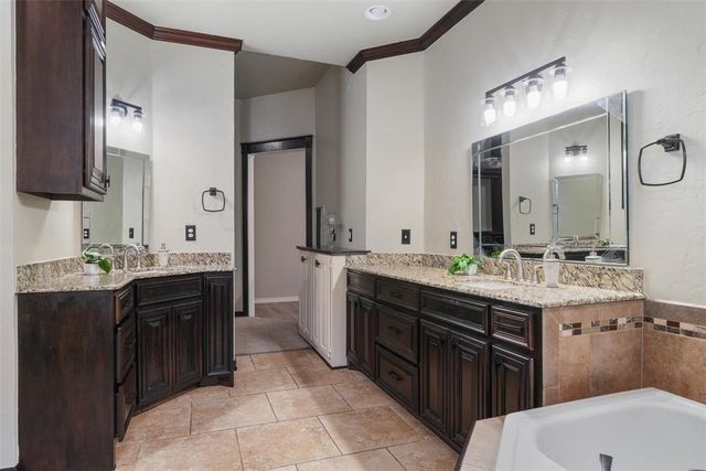 4505 Blackberry Run, Oklahoma City, OK 73112