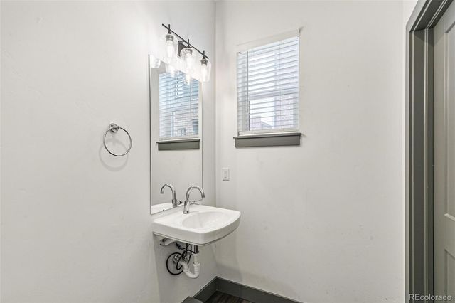 3511 S Marion Street A, Englewood, CO 80113