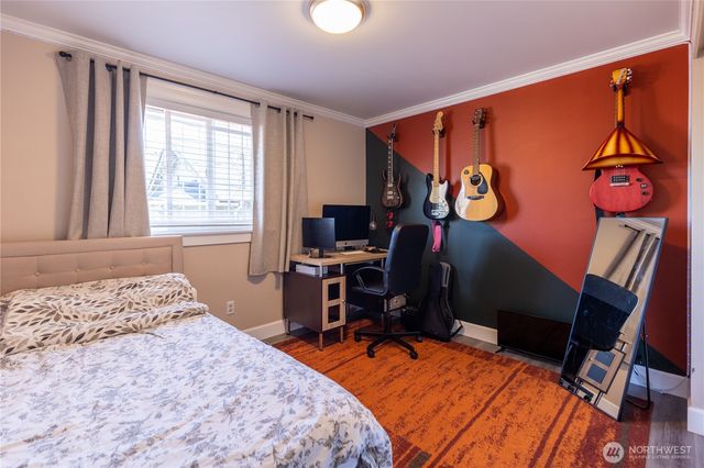 1439 E 35th Street, Tacoma, WA 98404