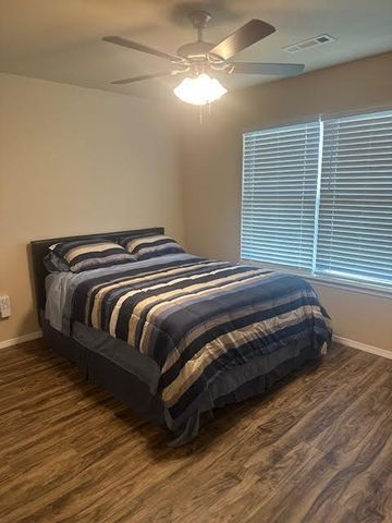 1008 Brook Street, Gentry, AR 72734