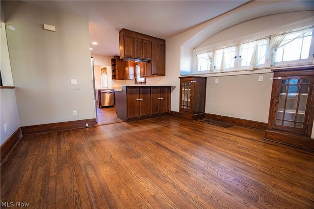 1564 Cascade, Youngstown, OH 44511