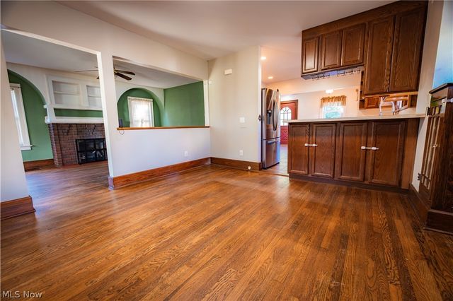 1564 Cascade, Youngstown, OH 44511