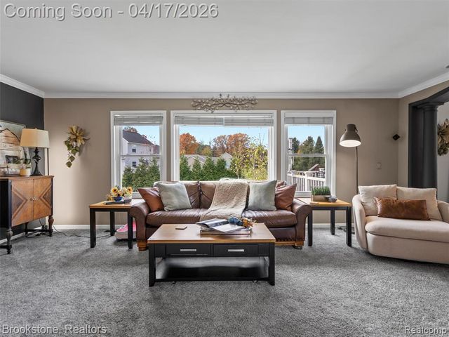 6707 Forest Pointe Boulevard, Davisburg, MI 48350