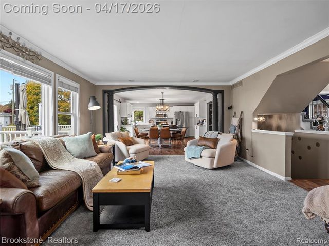 6707 Forest Pointe Boulevard, Davisburg, MI 48350