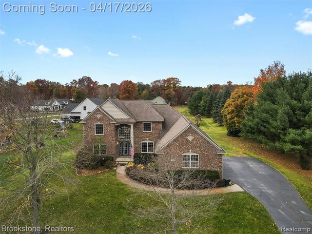6707 Forest Pointe Boulevard, Davisburg, MI 48350