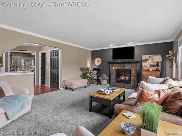 6707 Forest Pointe Boulevard, Davisburg, MI 48350