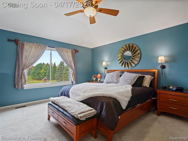 6707 Forest Pointe Boulevard, Davisburg, MI 48350