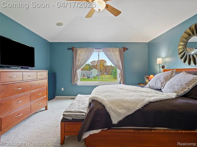 6707 Forest Pointe Boulevard, Davisburg, MI 48350