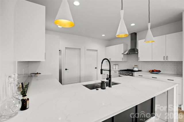 41 Alaskan Drive, Leicester, NC 28748