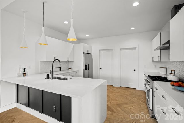 41 Alaskan Drive, Leicester, NC 28748