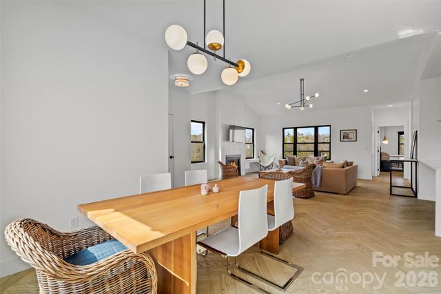 41 Alaskan Drive, Leicester, NC 28748