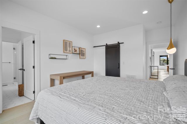 41 Alaskan Drive, Leicester, NC 28748