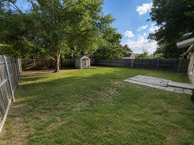 7144 Winchester Road, North Richland Hills, TX 76182