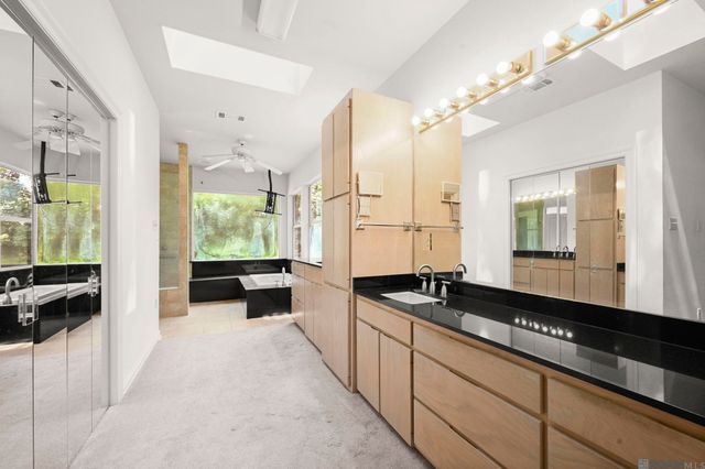 433 Jean Lafitte Ave, Baton Rouge, LA 70810