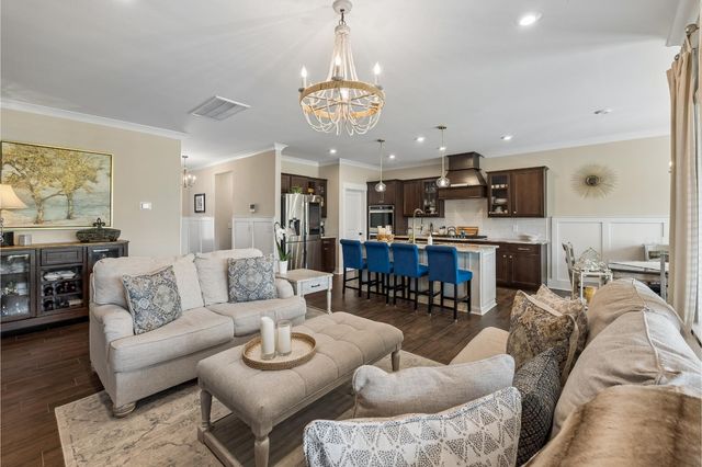 132 Newbury Dr, White House, TN 37188