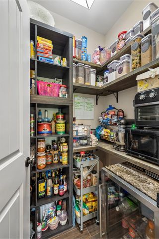 132 Newbury Dr, White House, TN 37188