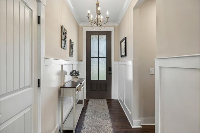 132 Newbury Dr, White House, TN 37188