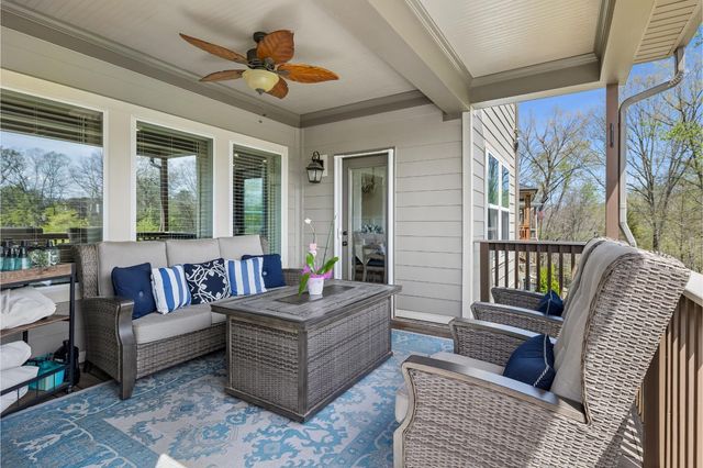 132 Newbury Dr, White House, TN 37188