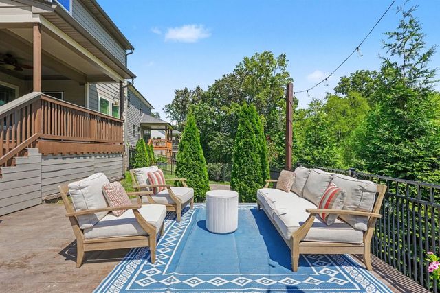 132 Newbury Dr, White House, TN 37188