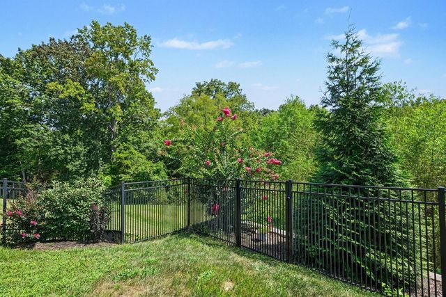 132 Newbury Dr, White House, TN 37188