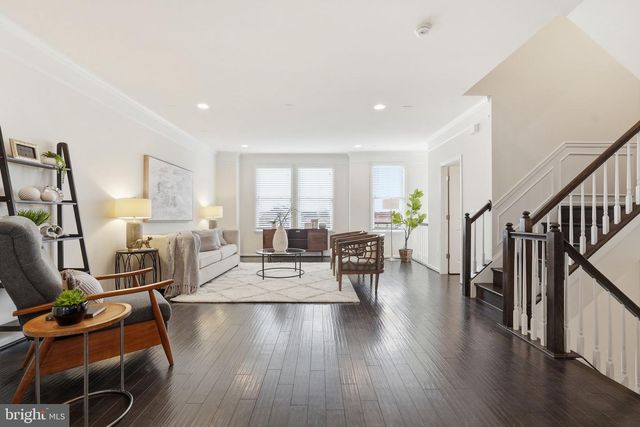 9193 CENTRAL GREEN ST, Lorton, VA 22079