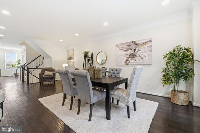 9193 CENTRAL GREEN ST, Lorton, VA 22079