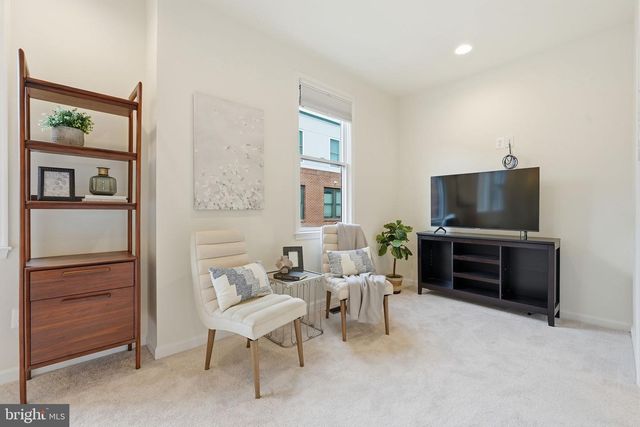 9193 CENTRAL GREEN ST, Lorton, VA 22079