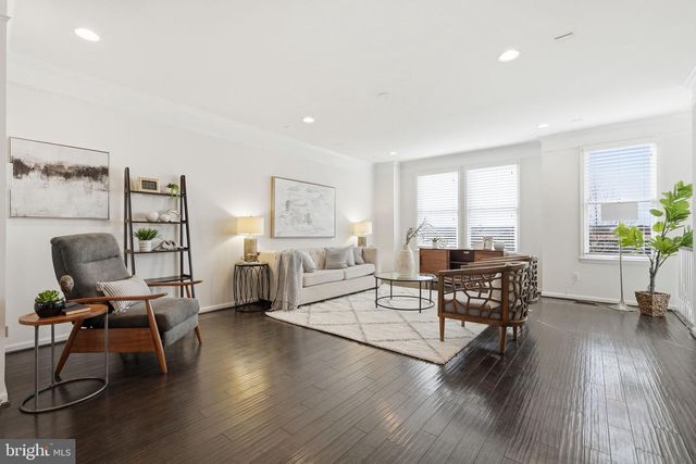 9193 CENTRAL GREEN ST, Lorton, VA 22079