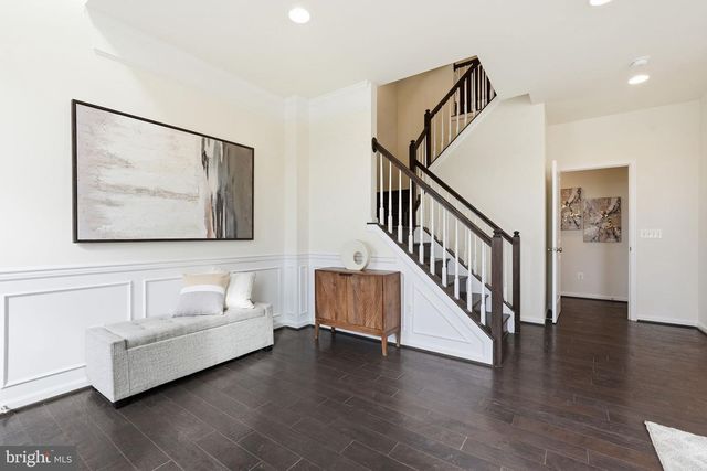 9193 CENTRAL GREEN ST, Lorton, VA 22079