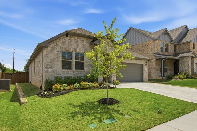 2724 Acadia Drive, Corinth, TX 76210