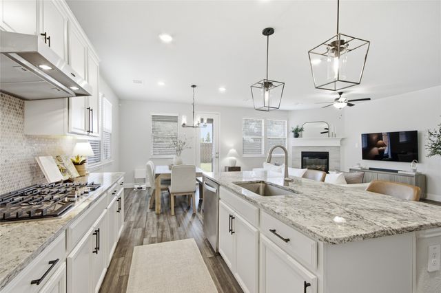 2724 Acadia Drive, Corinth, TX 76210