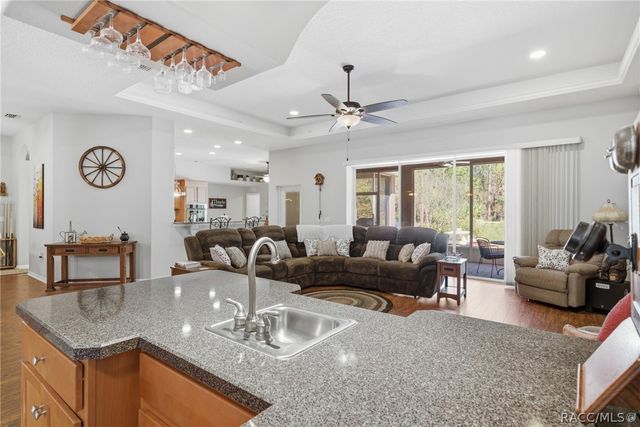 5849 N Durango Terrace, Beverly Hills, FL 34465