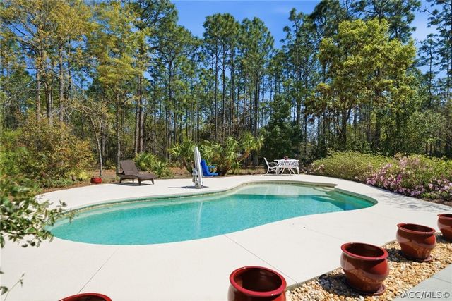 5849 N Durango Terrace, Beverly Hills, FL 34465