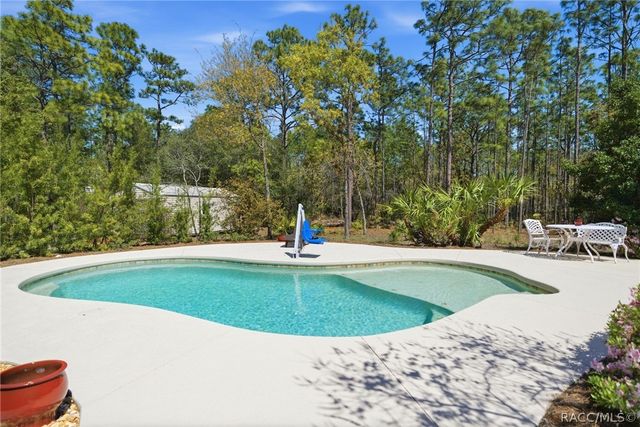 5849 N Durango Terrace, Beverly Hills, FL 34465