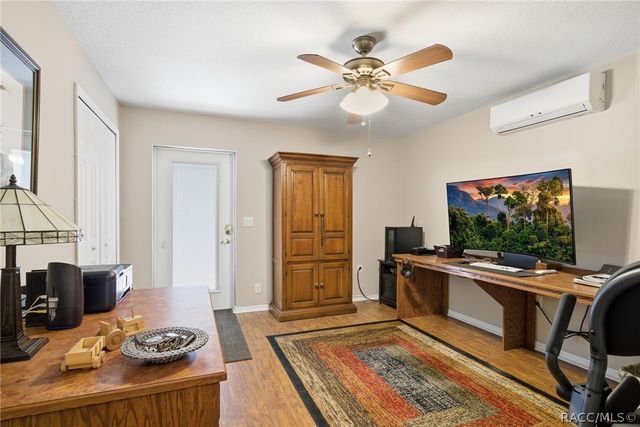 5849 N Durango Terrace, Beverly Hills, FL 34465