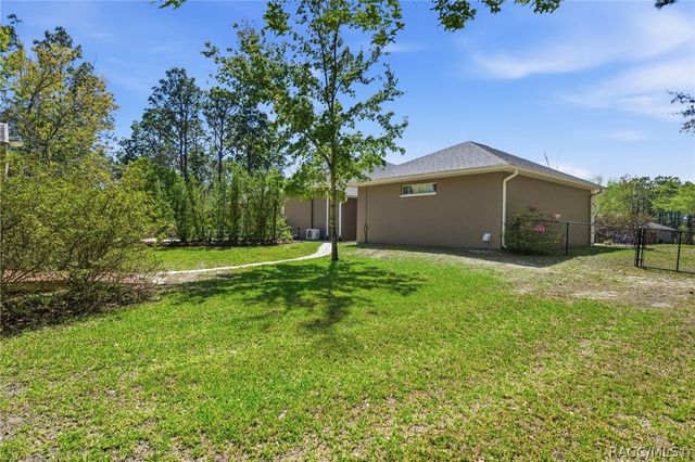 5849 N Durango Terrace, Beverly Hills, FL 34465