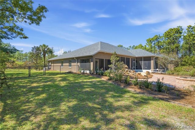 5849 N Durango Terrace, Beverly Hills, FL 34465