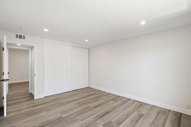 1458 Hudson Street 302, Redwood City, CA 94061