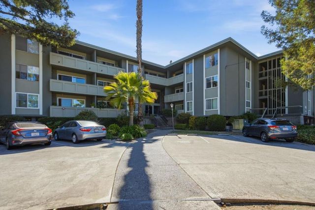 1458 Hudson Street 302, Redwood City, CA 94061