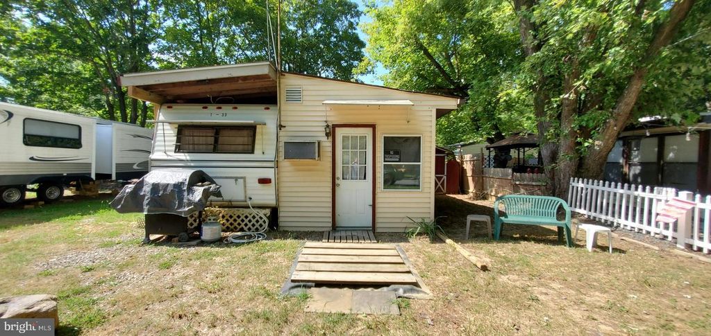 33 Comanche Drive Glen 1, Earleville, MD 21919