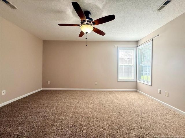 81 Essex Court W, Sanford, NC 27332