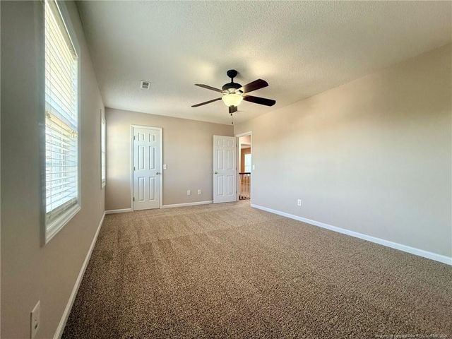 81 Essex Court W, Sanford, NC 27332