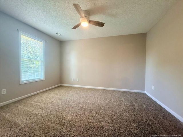 81 Essex Court W, Sanford, NC 27332