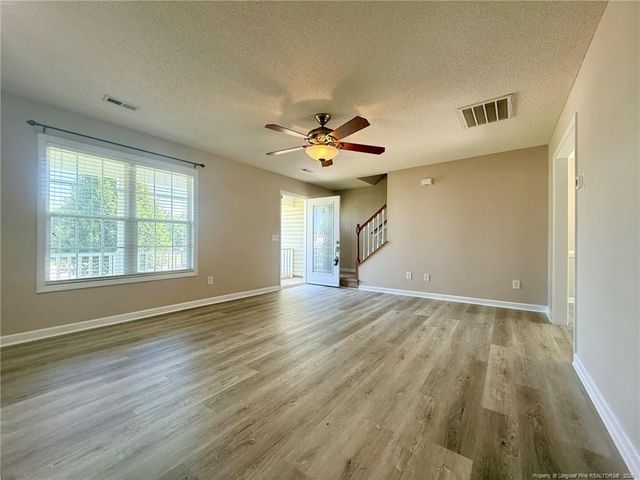 81 Essex Court W, Sanford, NC 27332