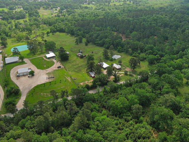 4027 Spring Branch Road, Montgomery, TX 77316