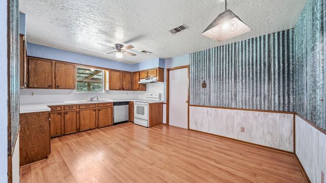 4027 Spring Branch Road, Montgomery, TX 77316